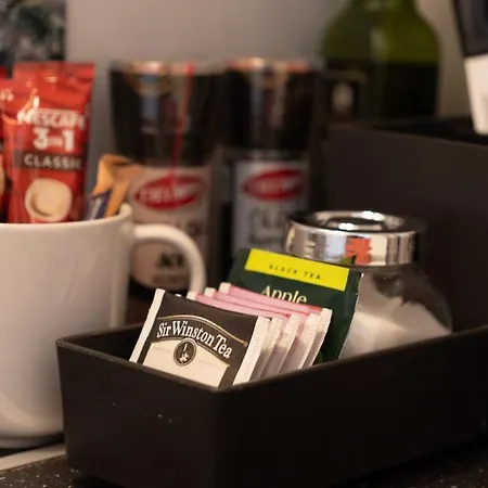 With 3 Beds In The Old Town * Μπρατισλάβα