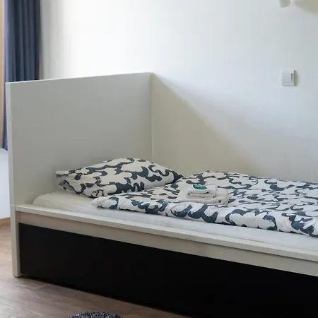 With 3 Beds In The Old Town Διαμέρισμα *